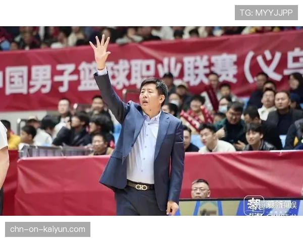 山东高速主帅丁伟下课，球队公告称其战术体系中攻防转换问题长期未能改善